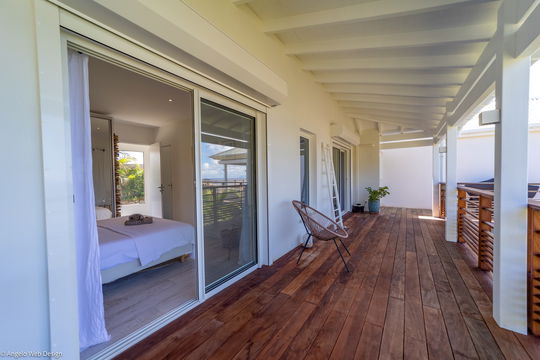 VILLA COUCHER DE SOLEIL BEDROOM2 6