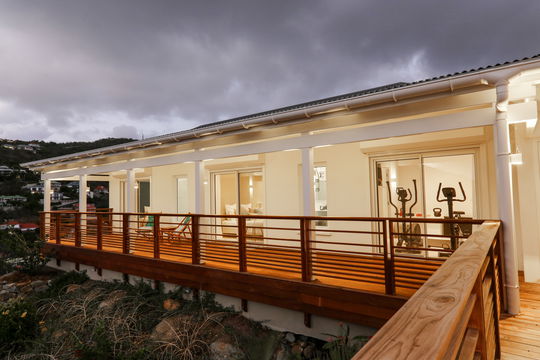 VILLA COUCHER DE SOLEIL BY NIGHT 4