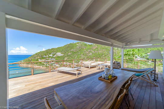 VILLA COUCHER DE SOLEIL KITCHEN & DINING AREA 10