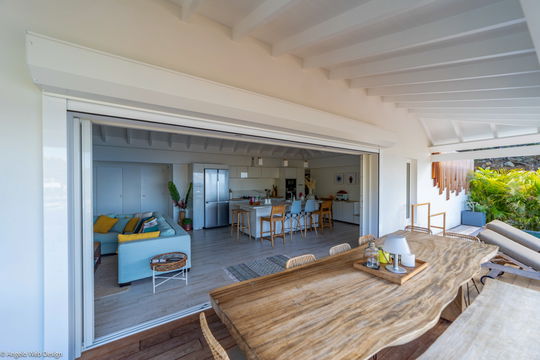 VILLA COUCHER DE SOLEIL KITCHEN & DINING AREA 11
