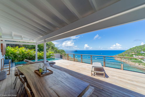 VILLA COUCHER DE SOLEIL KITCHEN & DINING AREA 9