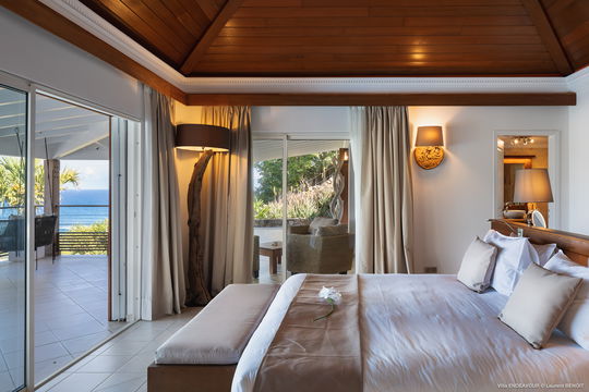 VILLA ENDEAVOUR BEDROOM1 1