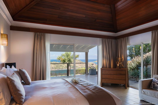 VILLA ENDEAVOUR BEDROOM2 2