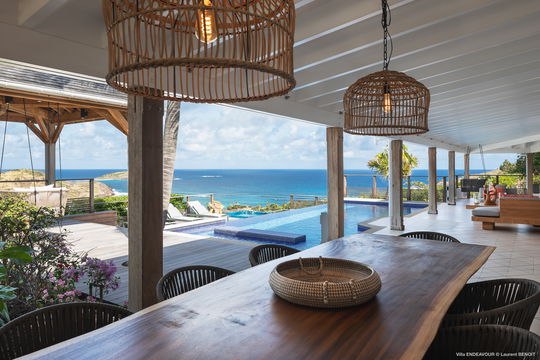 VILLA ENDEAVOUR OUTDOOR LOUNGE AREA 3