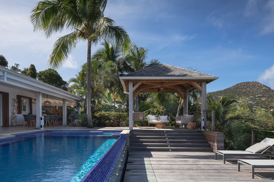 VILLA ENDEAVOUR POOL & TERRACE 6