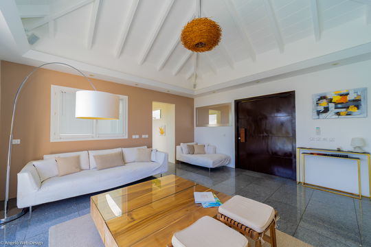 VILLA IVY LIVING AREA 4