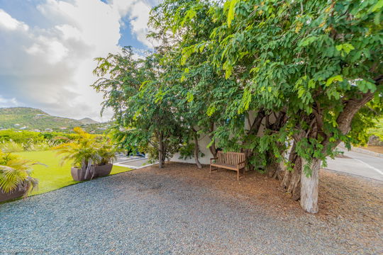 VILLA IVY OUTDOORS 4