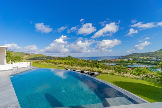 VILLA IVY POOL & TERRACE 2