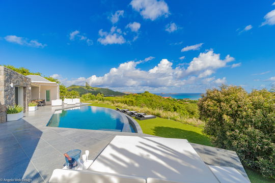 VILLA IVY POOL & TERRACE 3