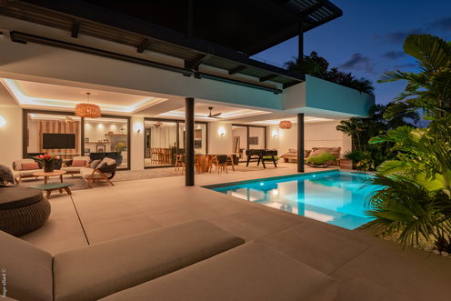 VILLA MARDIX HARBOUR BY NIGHT 2