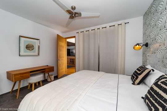 VILLA MARDIX LIGHT BEDROOM2 5