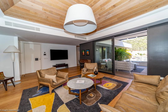 VILLA MARDIX LIGHT LIVING AREA 1