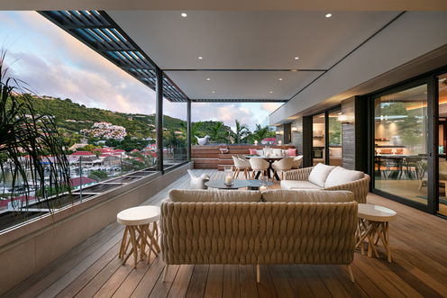 VILLA MARDIX LIGHT TERRACE 10