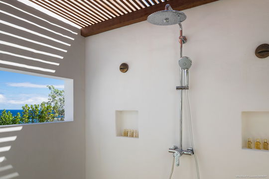 VILLA ELLE BEDROOM2 5