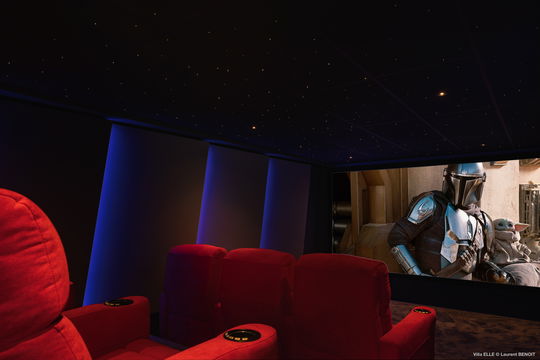 VILLA ELLE CINEMA ROOM 1