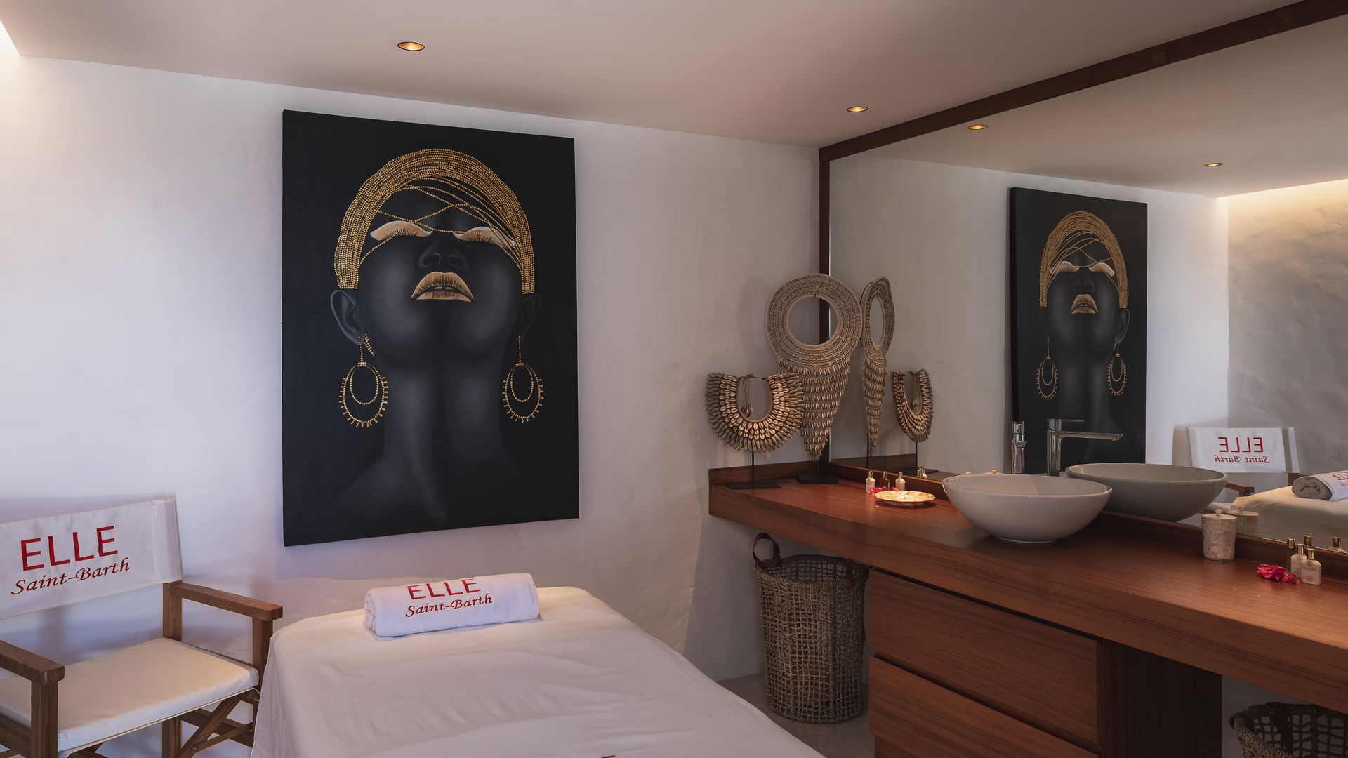 FITNESS & MASSAGE AREAS