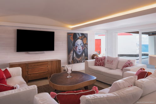 VILLA ELLE LIVING AREA 1