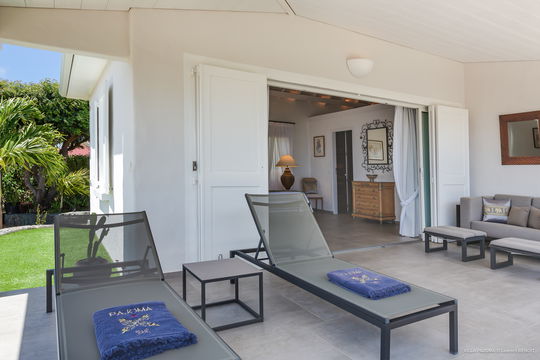 VILLA PAJOMA BEDROOM1 14