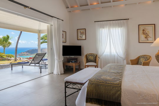 VILLA PAJOMA BEDROOM1 7