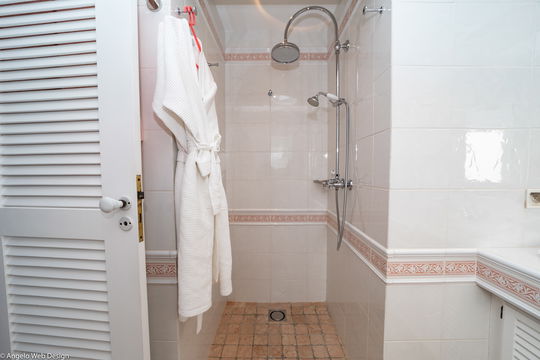 VILLA PAJOMA BEDROOM2 7