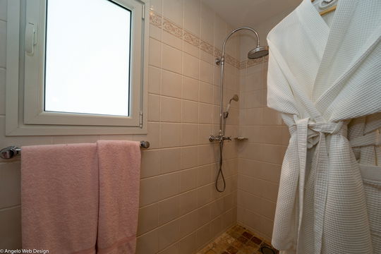 VILLA PAJOMA BEDROOM3 7