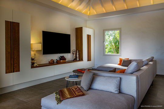 VILLA PAJOMA LIVING AREA 10