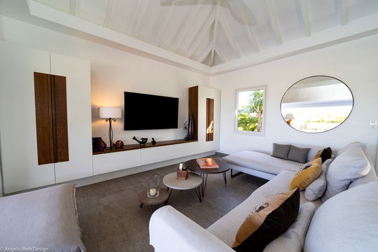 VILLA PAJOMA LIVING AREA 2