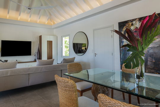VILLA PAJOMA LIVING AREA 6