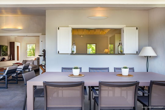 VILLA PAJOMA OUTDOOR DINING AREA 2