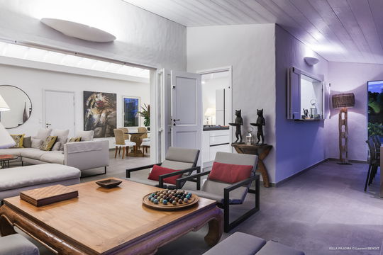 VILLA PAJOMA OUTDOOR LOUNGE AREA 11