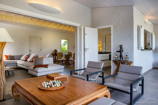 VILLA PAJOMA OUTDOOR LOUNGE AREA 6