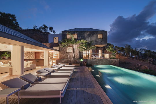 VILLA FELICITA BY NIGHT 3