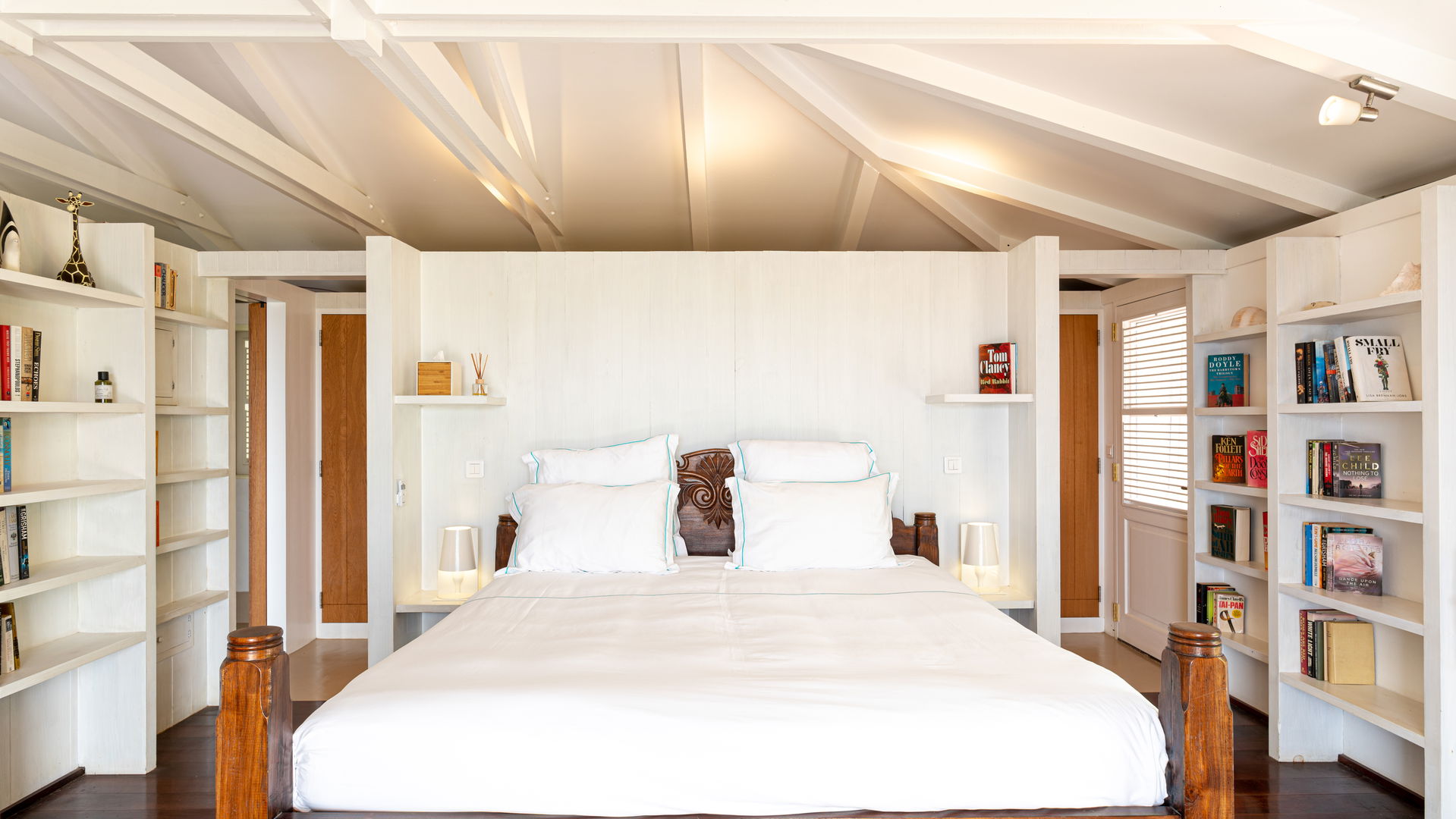 BEDROOM 1 - BUNGALOW ALEXIA