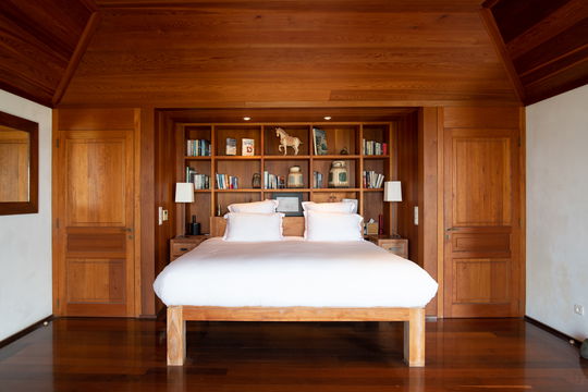 VILLA MANOIR DE LURIN BEDROOM2 1