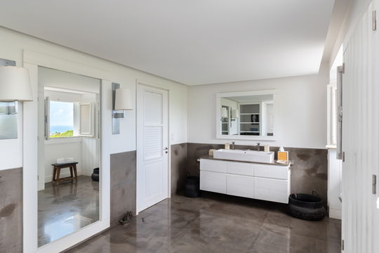 VILLA MANOIR DE LURIN BEDROOM2 5