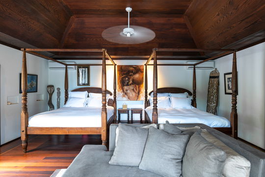 VILLA MANOIR DE LURIN BEDROOM3 1
