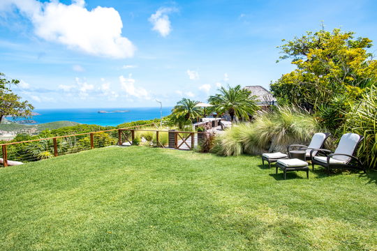 VILLA MANOIR DE LURIN GARDEN 4