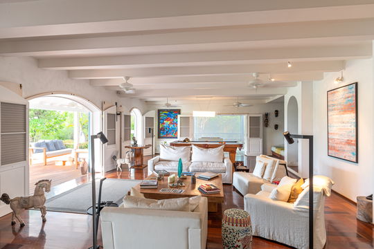 VILLA MANOIR DE LURIN LIVING AREA 2