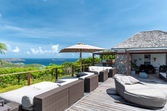 VILLA MANOIR DE LURIN POOL & TERRACE 5