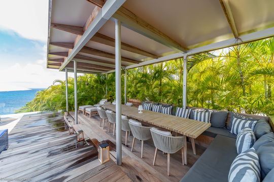 VILLA CIEL D'AZUR OUTDOOR DINING AREA 1