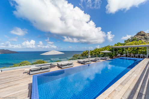 VILLA CIEL D'AZUR POOL & TERRACE 1