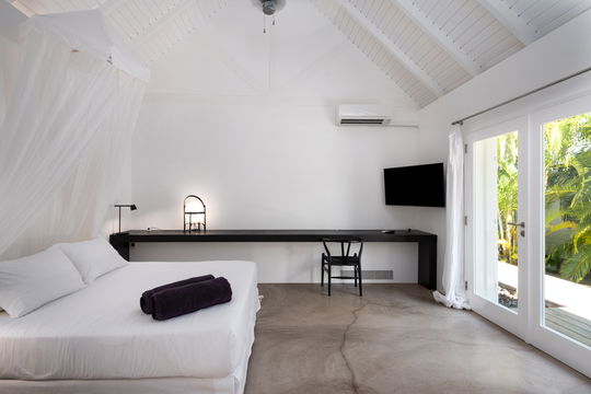 VILLA MANOIR DE LORIENT BEDROOM6 1