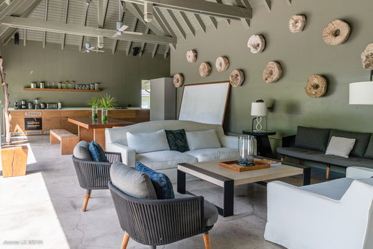 VILLA MANOIR DE LORIENT LIVING AREA 5