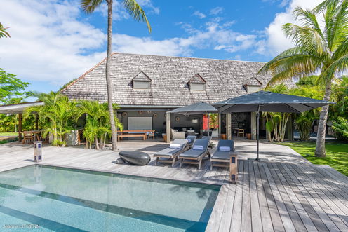 VILLA MANOIR DE LORIENT POOL & TERRACE 3