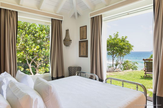 VILLA IL FARO BEDROOM2 5