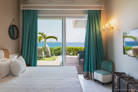 VILLA IL FARO BEDROOM5 2