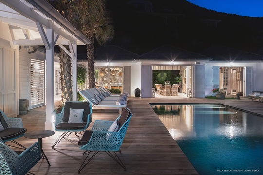 VILLA IL FARO BY NIGHT 3