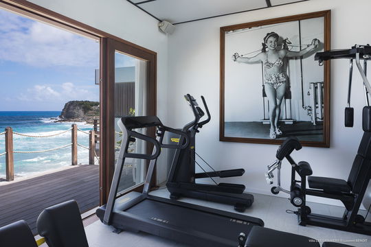 VILLA IL FARO FITNESS & MASSAGE AREAS 1