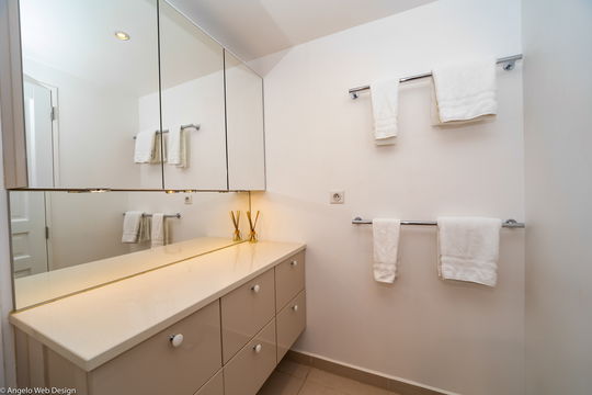 VILLA EDEN VIEW BEDROOM2 12