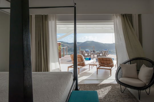 VILLA EDEN VIEW BEDROOM2 8